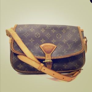 Vintage Louis Vuitton Solonge Crossbody Bag